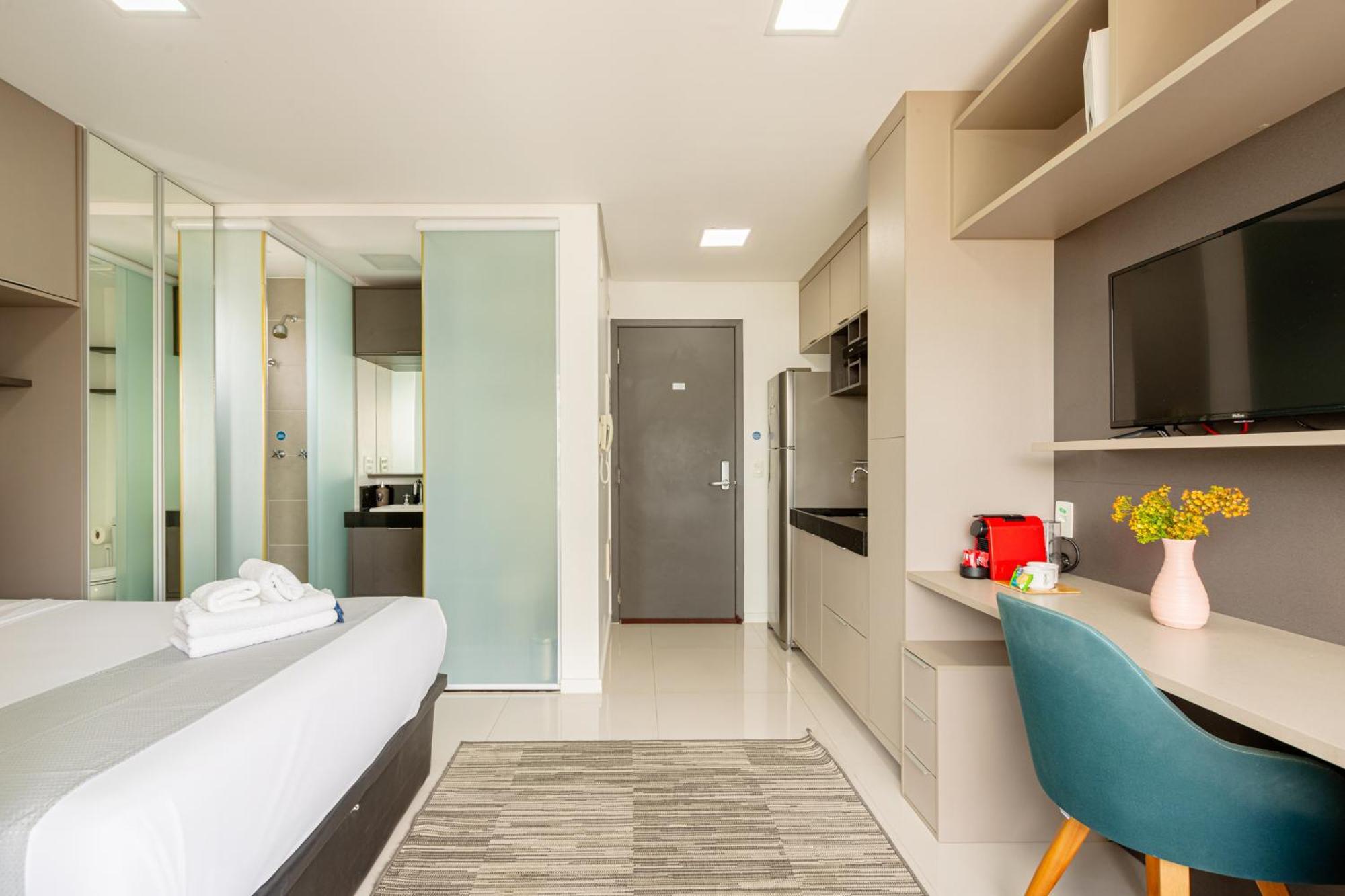 Easy Star - Praticidade E Conforto Na Olimpia Com Piscina - Ae01h *